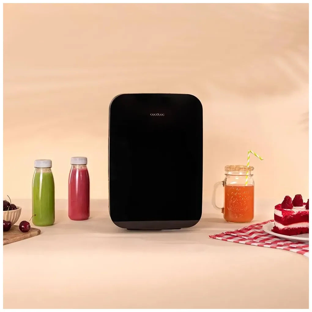 cecotec_02696_frigorífico_portátil_6l_con_enfriamiento_y_calentamiento_para_coche_y_caravana_4