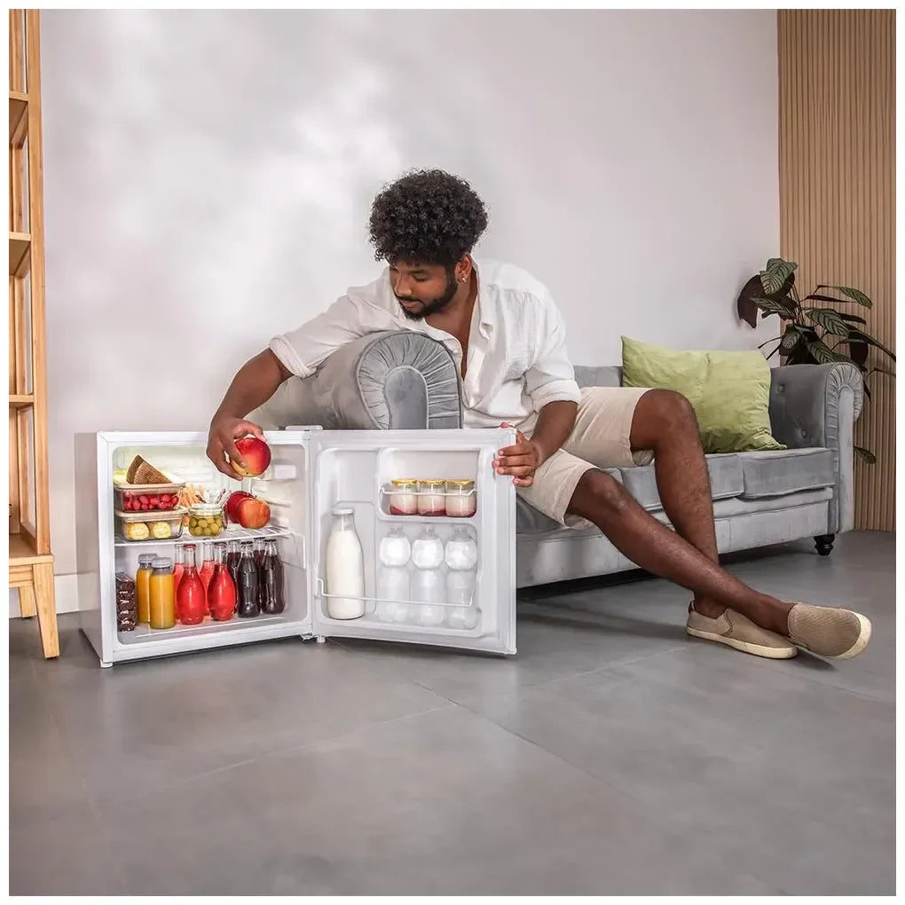 cecotec_03616_mini_frigorífico_blanco_46l_con_puerta_reversible_y_eficiencia_energética_e_3
