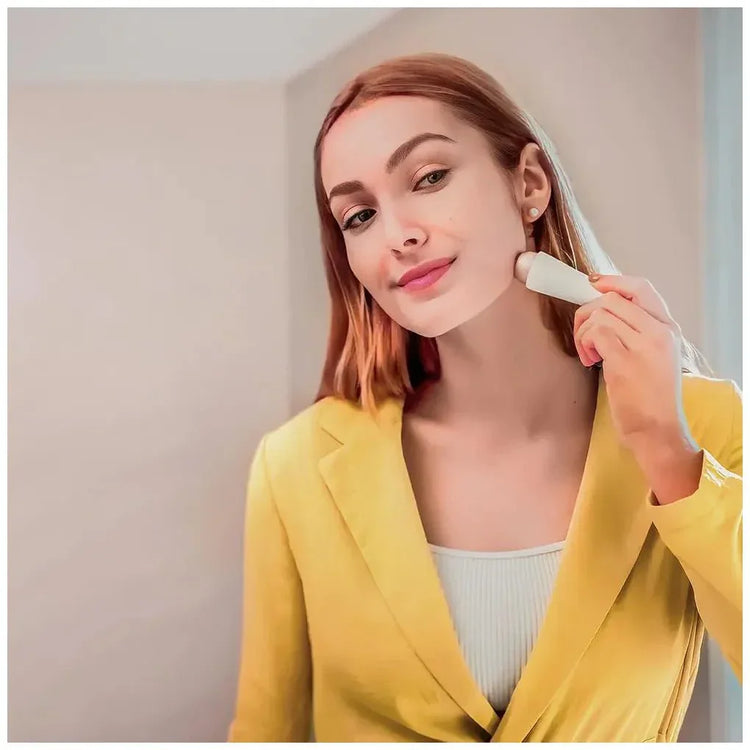cecotec_04447_depiladora_facial_inoxidable_bamba_facecare_smooth:_afeitado_seguro_y_rápido_4