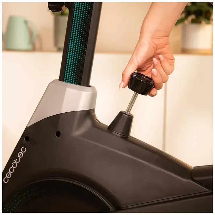 cecotec_07156_bicicleta_indoor_silenciosa_con_resistencia_magnética_y_conectividad_bluetooth_3
