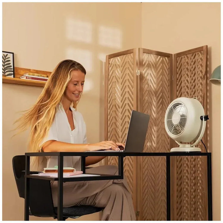 cecotec_08208_ventilador_retro_de_sobremesa_beige_20w__8''_con_2_velocidades_y_diseño_elegante_2