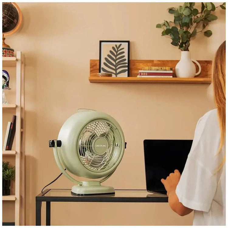 cecotec_08209_ventilador_retro_de_sobremesa_verde_8''_con_potente_motor_de_20w_y_seguridad_3