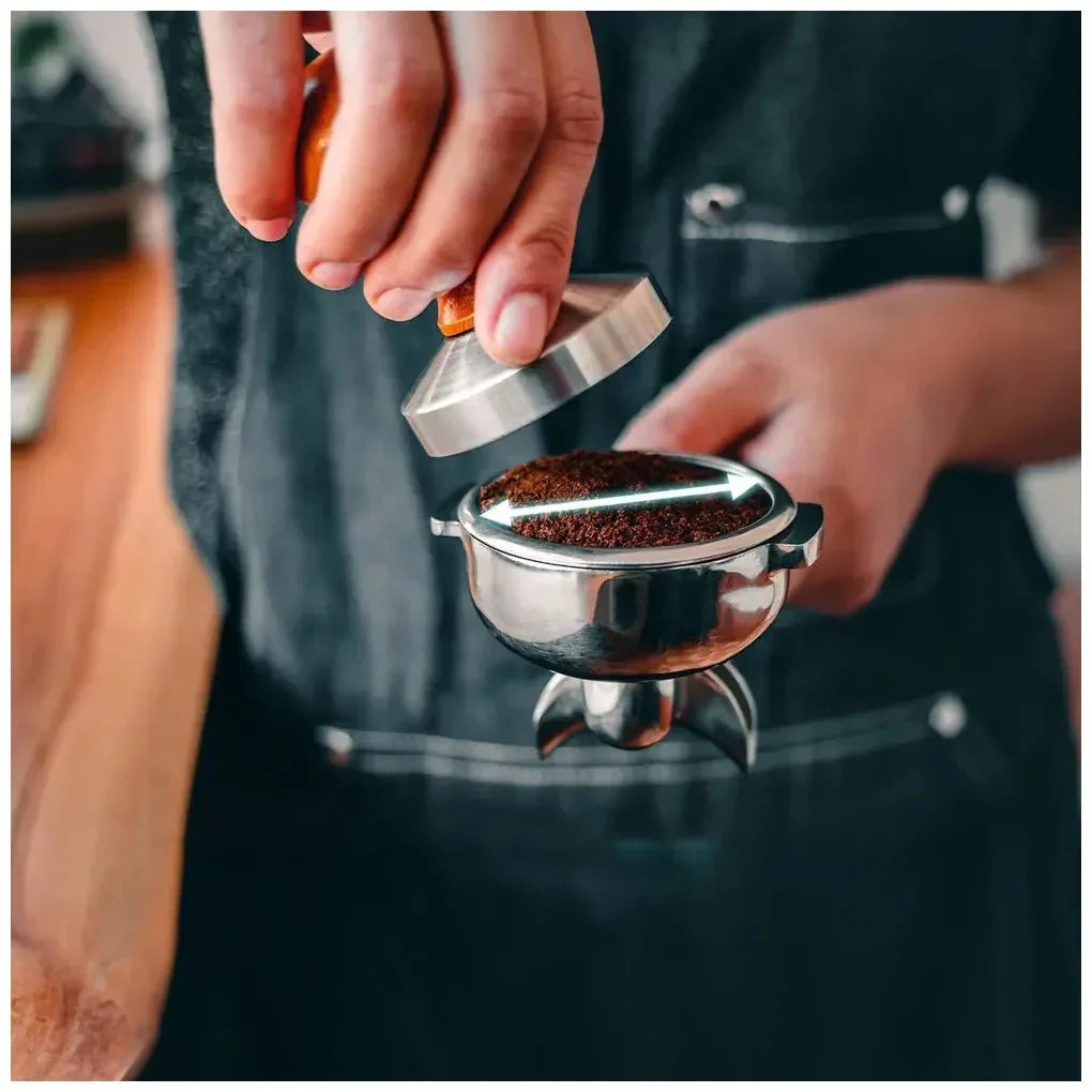 cecotec_a01_eu01_100131_cafetera_espresso_profesional_baristeo:_extracción_perfecta_y_sabor_único_5