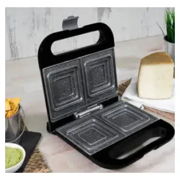 sandwichera_con_placas_cuadradas_de_acero_de_750_w_rockntoast_sandwich_squared_cecotec_3