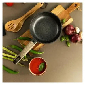 pack_de_2_sartenes_hechas_en_aluminio_fundido_con_revestimiento_antiadherente_polka_excellence_bucket_set_force_cecotec_7