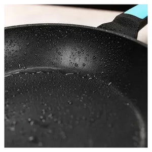sartén_de_22_cm_hecha_en_aluminio_forjado_con_revestimiento_antiadherente_polka_platinum_22_bucket_thunder_cecotec_7