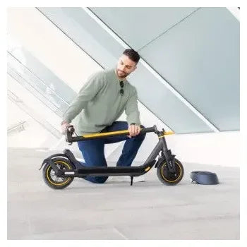 patinete_eléctrico_con_potencia_máxima_de_700_w_con_aplicación_para_el_smartphone_bongo_serie_m30_connected_cecotec_8