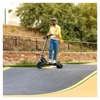 patinete_eléctrico_con_potencia_máxima_de_1000_w_y_55_km_de_autonomía_bongo_serie_z_city_cecotec_7