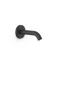 Columna de ducha de pared con acabado negro mate y toma de agua regulable en profundidad Complementos Tres
