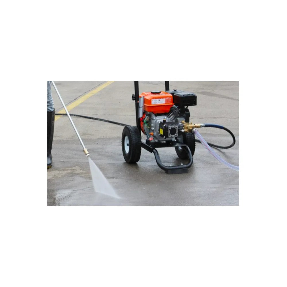Hidrolimpiadora de Alta Presión a Gasolina 600L/H Segura Genergy - Vista 5