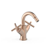 Grifo bimando para bidé con volantes en latón acabado oro rosa mate MONTBLANC TRES