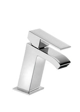Grifo inclinado monomando para lavabo con cuerpo de latón y acabado cromado Cuadro TRES