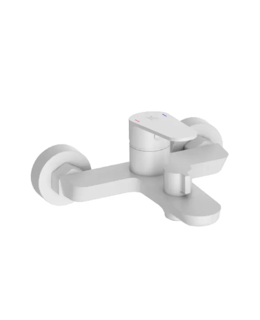 Grifo monomando para bañera y ducha de latón con acabado blanco mate Fine Källa 0
