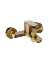 Torneira monocomando para banheira e chuveiro em latão com acabamento dourado escovado Källa Fine