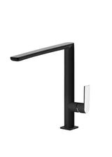 Grifo monomando para fregadero de latón con acabado negro mate Loft TRES