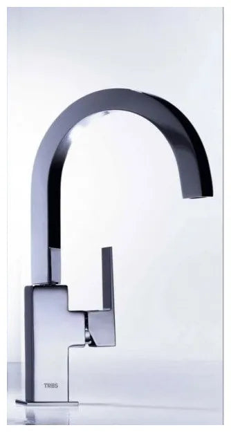 Grifo monomando para lavabo con caño curvo de latón con acabado cromado XL Cuadro TRES 1