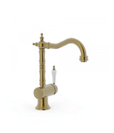 Grifo monomando para lavabo estilo vintage con aireador y acabado latón viejo mate CLASIC TRES
