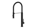 Robinet mitigeur pour évier avec une finition noir mat et un tuyau en silicone avec une couleur au choix Pilot Källa