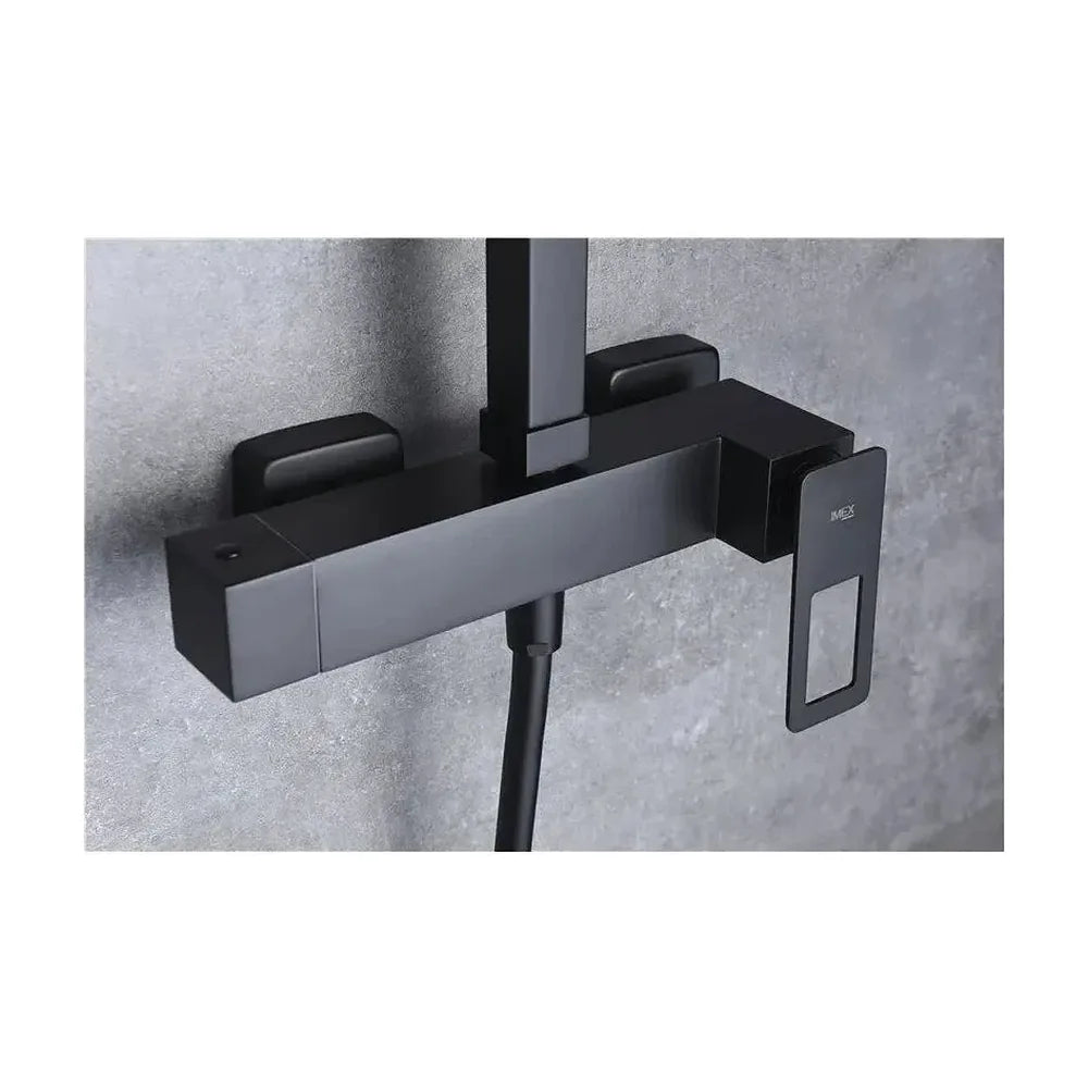 Detalle de funcionamiento de Columna de ducha con una barra de acero inoxidable de acabado negro mate Suecia de Imex