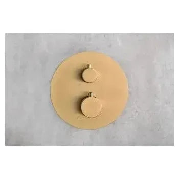 Vista principal de Conjunto de ducha termostático con rociador de conexión a techo y ducha de mano color oro cepillado...