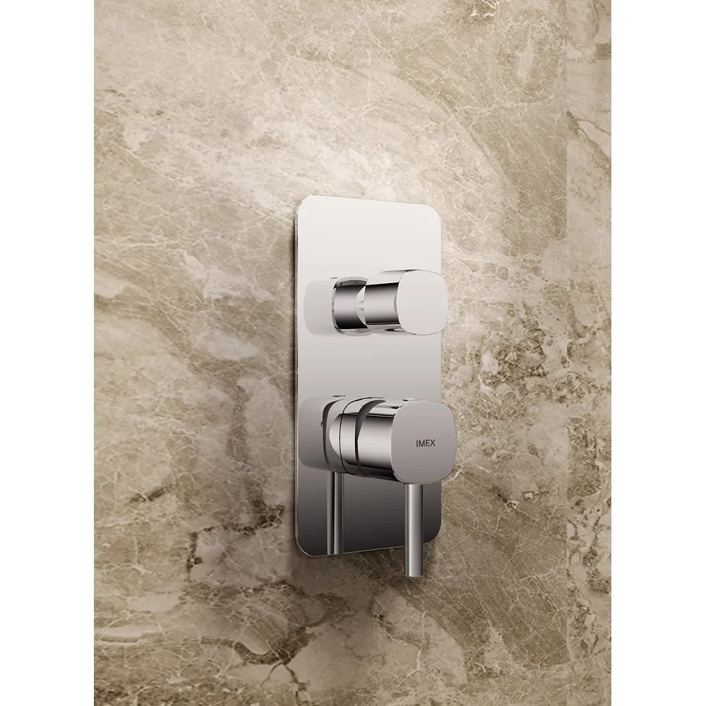 Plano o detalle técnico de Conjunto ducha monomando empotrado Arezzo black gun metal Imex (vista 3)