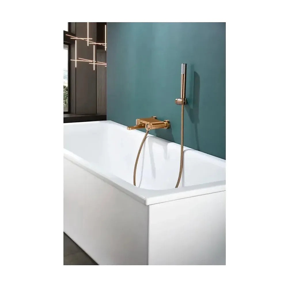 Vista principal de Grifería monomando de bañera y ducha hecha de latón con acabado oro rosa cepillado Olimpo de Imex