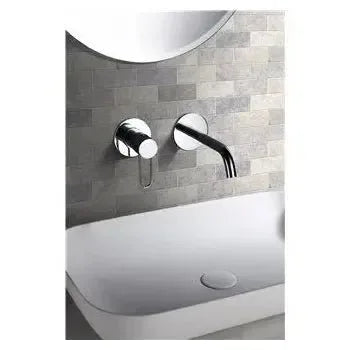 Vista principal de Grifo empotrado para lavabo o bañera con un diseño monomando de acabado cromado Milos de Imex