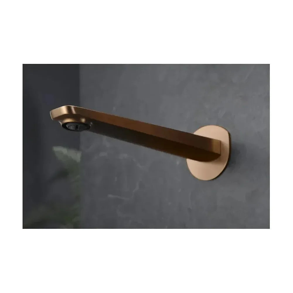 Vista principal de Grifo monomando empotrado para lavabo hecho de latón con acabado oro rosa cepillado Napoles de Imex