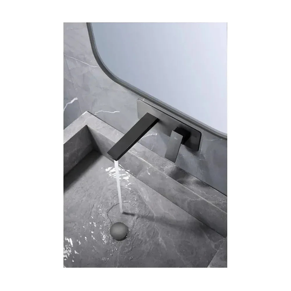 Vista lateral y perspectiva de Grifo monomando empotrado para lavabo hecho de latón con acabado negro metalizado Pisa de Imex