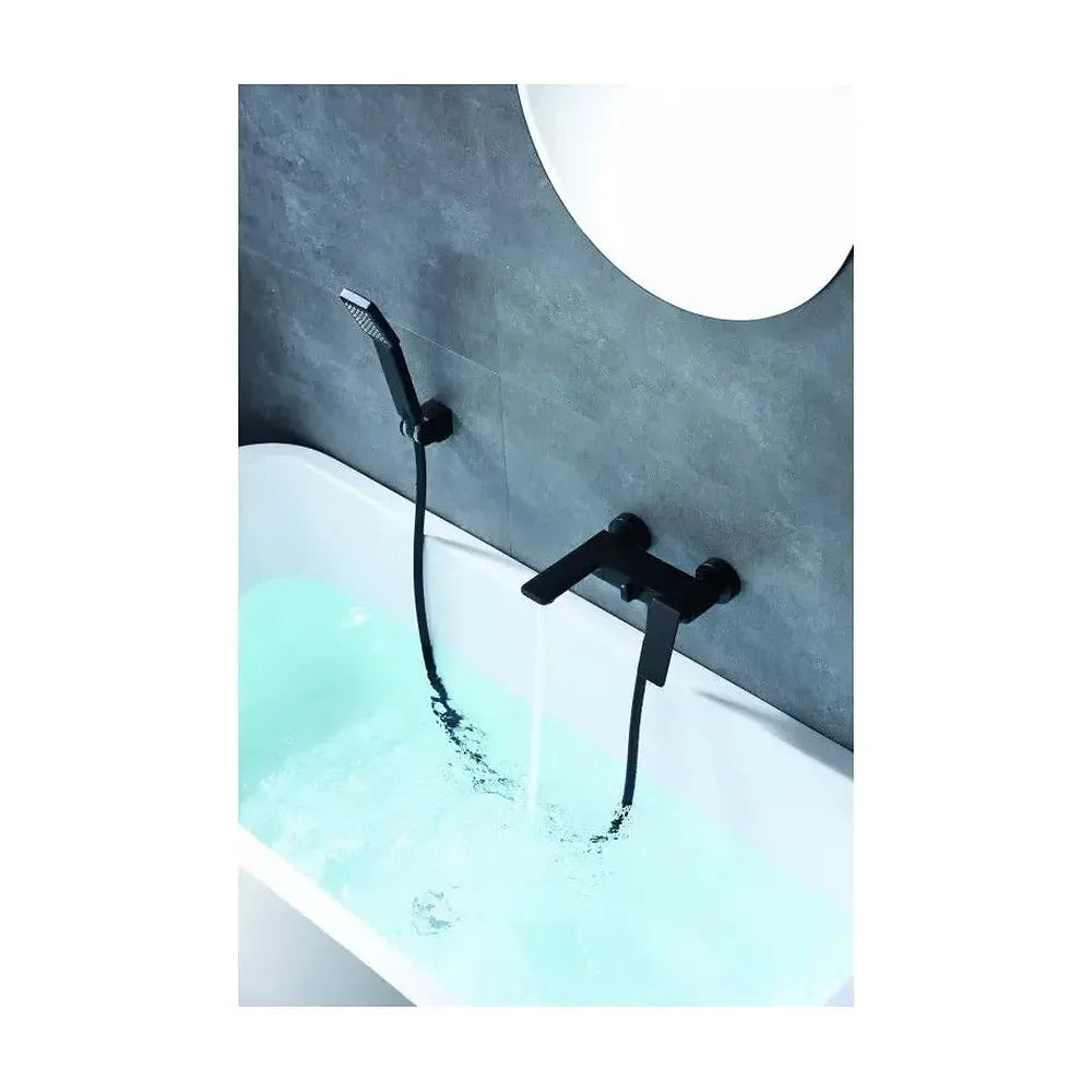 Grifo monomando para bañera o ducha empotrable con un acabado negro mate Fiyi de Imex Imex