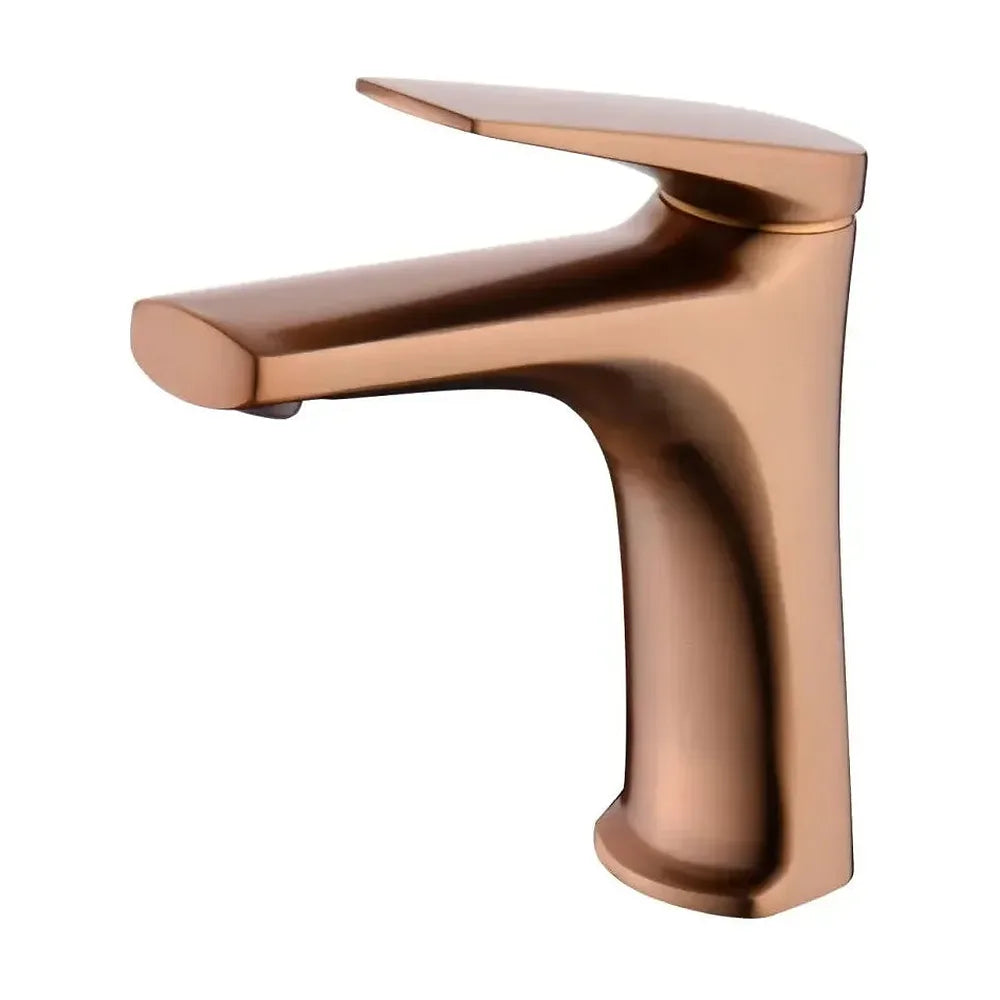 Grifo monomando sobre repisa para lavabo fabricado en latón con acabado oro rosa cepillado Delos de Imex Imex