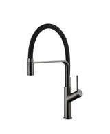 Grifo de cocina monomando de caño flexible con acabado negro mate y black gun metal Sena de Imex