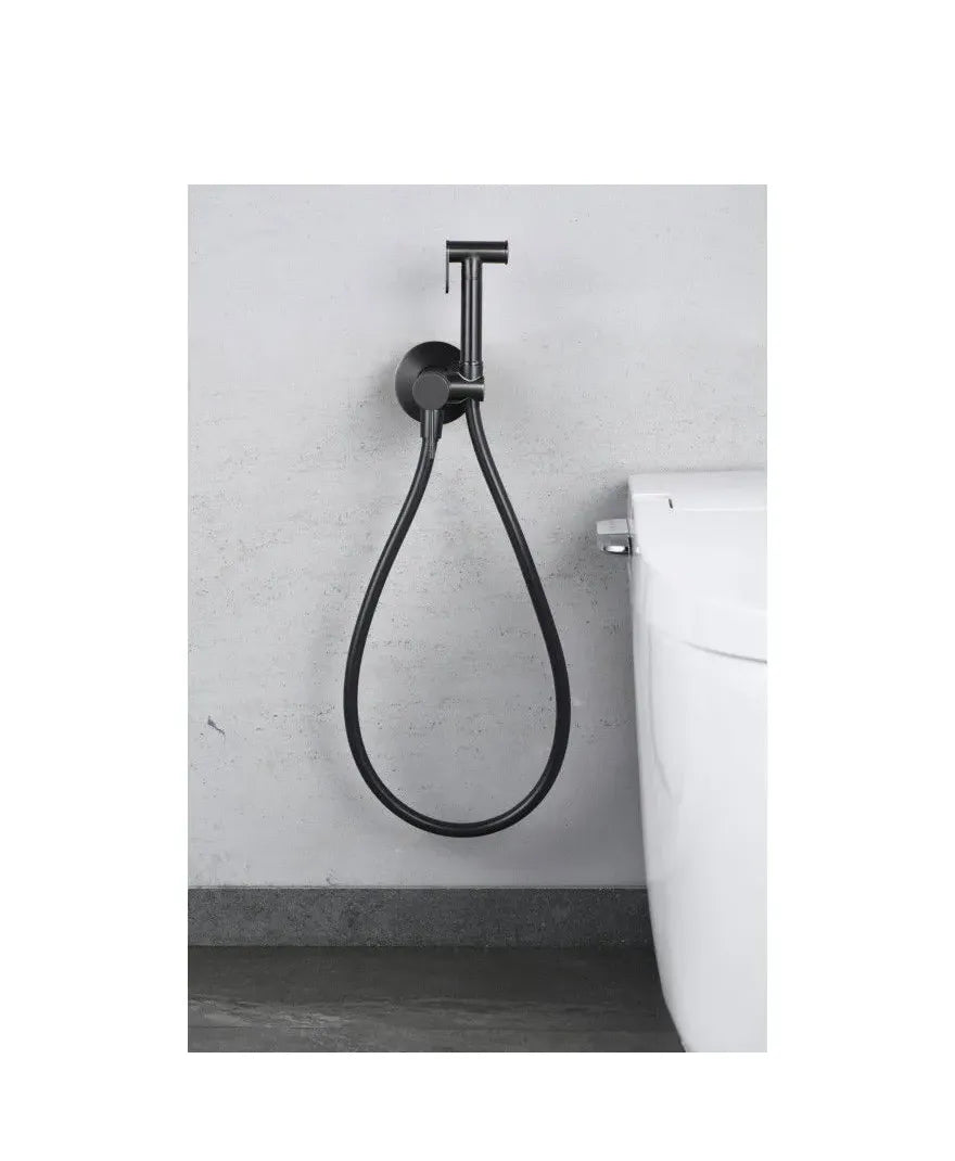 imex_line_rdd038_bgm_griferia_monomando_empotrada_para_bide_con_mango_y_flexo_acabado_negro_metalizado_line_1