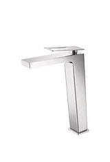 Grifo para lavabo con un diseño monomando de caño alto y un acabado cromado Suecia de Imex
