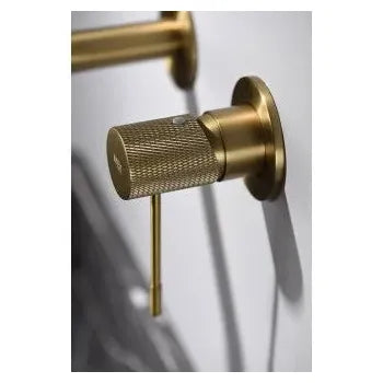 imex_line_grifo_monomando_de_lavabo_para_empotrar_en_pared_de_forma_mural_en_oro_cepillado_3