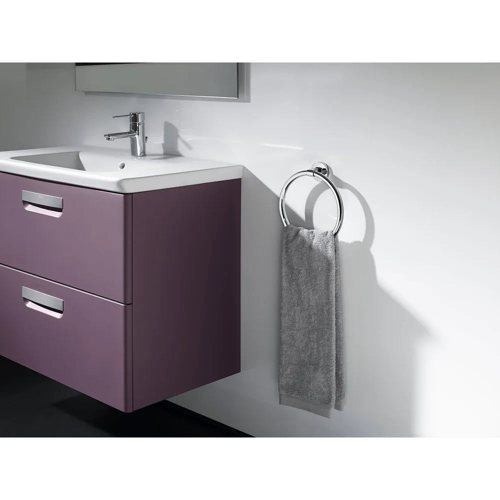 Toallero con forma de aro de 21 cm fabricado en metal con acabado brilloso Hotels 2.0 Roca - Vista 2
