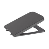 Tapa y asiento de Supralit® con un acabado en color gris oscuro Ónix Square Inspira Roca
