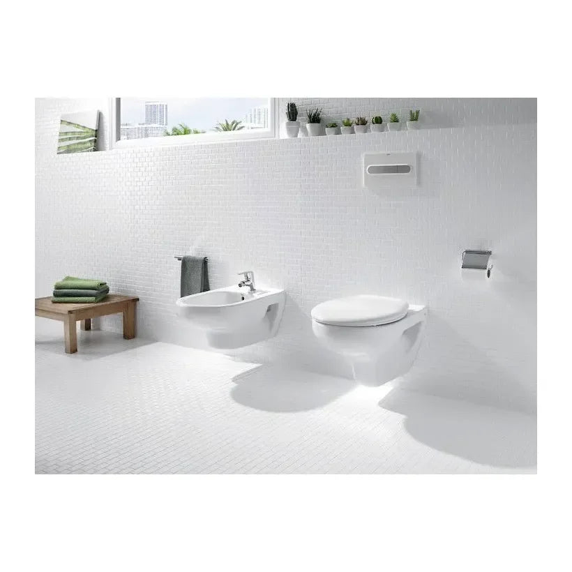 Roca Victoria Toilettes suspendue de 35,5 cm fabriquée en porcelaine de couleur blanche
