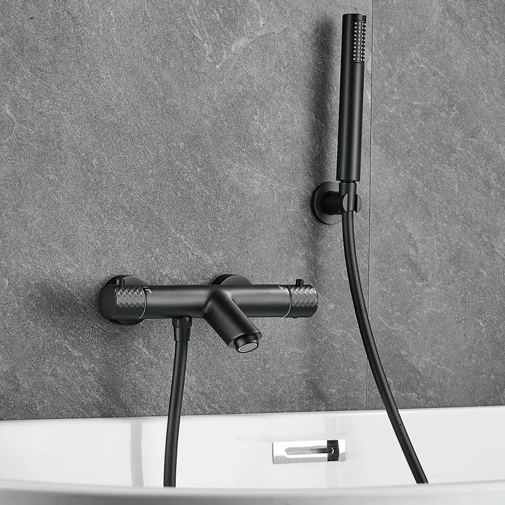 Plano o detalle técnico de Grifo de ducha/bañera termostático negro mate maneta luxury Birim de Valaz (vista 5)
