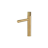 Rubinetto lavabo alto monocomando a canna dritta in ottone dorato satinato Bidasoa di Valaz