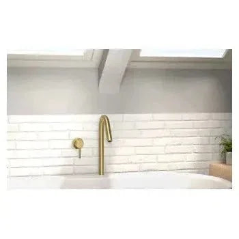 Vista principal de Grifo monomando para bañera exenta en latón dorado cepillado Júcar de Valaz